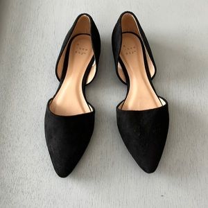Black slip on flat dress shoes